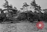 Standbild Touristen Saint Lawrence Island Alaska USA, 1919, aus Sekunde 32 historischem Filmmaterial Videoclip 65675071643