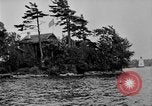 Standbild Touristen Saint Lawrence Island Alaska USA, 1919, aus Sekunde 35 historischem Filmmaterial Videoclip 65675071643