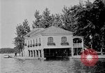Standbild Boote Saint Lawrence Island Alaska USA, 1919, aus Sekunde 34 historischem Filmmaterial Videoclip 65675071644