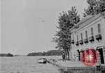 Standbild Boote Saint Lawrence Island Alaska USA, 1919, aus Sekunde 39 historischem Filmmaterial Videoclip 65675071644