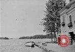 Standbild Boote Saint Lawrence Island Alaska USA, 1919, aus Sekunde 42 historischem Filmmaterial Videoclip 65675071644
