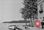 Standbild Boote Saint Lawrence Island Alaska USA, 1919, aus Sekunde 44 historischem Filmmaterial Videoclip 65675071644