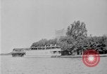 Standbild Boote Saint Lawrence Island Alaska USA, 1919, aus Sekunde 49 historischem Filmmaterial Videoclip 65675071644