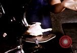 Standbild Ernte Hühner Früchte und vegatables United States USA, 1956, aus Sekunde 18 historischem Filmmaterial Videoclip 65675071652
