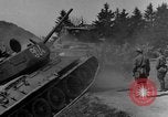 Standbild American M-4 Tank Liezen Österreich, 1945, aus Sekunde 29 historischem Filmmaterial Videoclip 65675071653