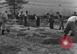 Image termine tombes Allemagne, 1945, de la seconde 10 séquences d'archives historiques vidéo 65675071657