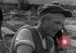 Image termine tombes Allemagne, 1945, de la seconde 59 séquences d'archives historiques vidéo 65675071657