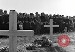 Image service funèbre Allemagne, 1945, de la seconde 22 séquences d'archives historiques vidéo 65675071659