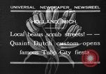 Standbild tulip time Holland Michigan USA, 1932, aus Sekunde 1 historischem Filmmaterial Videoclip 65675071662