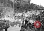 Standbild tulip time Holland Michigan USA, 1932, aus Sekunde 21 historischem Filmmaterial Videoclip 65675071662