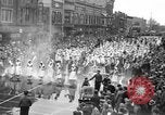 Standbild tulip time Holland Michigan USA, 1932, aus Sekunde 22 historischem Filmmaterial Videoclip 65675071662