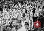 Standbild tulip time Holland Michigan USA, 1932, aus Sekunde 31 historischem Filmmaterial Videoclip 65675071662