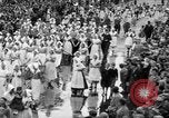 Standbild tulip time Holland Michigan USA, 1932, aus Sekunde 32 historischem Filmmaterial Videoclip 65675071662