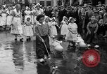 Standbild tulip time Holland Michigan USA, 1932, aus Sekunde 52 historischem Filmmaterial Videoclip 65675071662