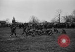 Immagine di Partita di calcio Michigan United States USA, 1925, secondo 49 filmato di repertorio 65675071678