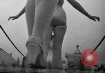 Image concours de beauté Venice Beach Los Angeles California USA, 1939, de la seconde 17 séquences d'archives historiques vidéo 65675071714