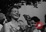 Image grenouilles sautent New York United States USA, 1939, de la seconde 26 séquences d'archives historiques vidéo 65675071716