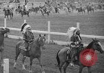 Image rodeo Sun Valley Idaho USA, 1939, de la seconde 9 séquences d'archives historiques vidéo 65675071717