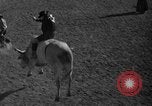 Image rodeo Sun Valley Idaho USA, 1939, de la seconde 21 séquences d'archives historiques vidéo 65675071717