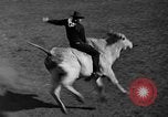 Image rodeo Sun Valley Idaho USA, 1939, de la seconde 27 séquences d'archives historiques vidéo 65675071717