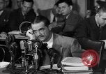 Standbild Senat Anhörungen mit Howard Hughes Washington DC USA, 1947, aus Sekunde 17 historischem Filmmaterial Videoclip 65675071720