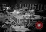 Standbild Internationale Automobilausstellung New York United States USA, 1959, aus Sekunde 5 historischem Filmmaterial Videoclip 65675071750