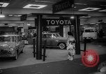 Standbild Internationale Automobilausstellung New York United States USA, 1959, aus Sekunde 23 historischem Filmmaterial Videoclip 65675071750