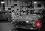 Standbild Internationale Automobilausstellung New York United States USA, 1959, aus Sekunde 27 historischem Filmmaterial Videoclip 65675071750