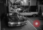 Standbild Internationale Automobilausstellung New York United States USA, 1959, aus Sekunde 59 historischem Filmmaterial Videoclip 65675071750