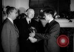 Standbild John Drupa New York United States USA, 1959, aus Sekunde 4 historischem Filmmaterial Videoclip 65675071752