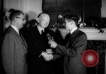 Standbild John Drupa New York United States USA, 1959, aus Sekunde 5 historischem Filmmaterial Videoclip 65675071752