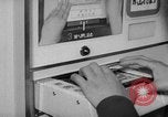 Image billet de chemin de fer automatisé machine Japon, 1967, de la seconde 17 séquences d'archives historiques vidéo 65675071759