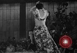 Immagine di Lavabile in lavatrice di sposa Manhattan New York City USA, 1967, secondo 56 filmato di repertorio 65675071760