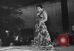 Immagine di Lavabile in lavatrice di sposa Manhattan New York City USA, 1967, secondo 60 filmato di repertorio 65675071760