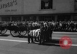 Immagine di General Douglas MacArthur sepoltura Norfolk Virginia USA, 1964, secondo 28 filmato di repertorio 65675071762