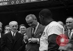 Image 1964 saison de baseball match d'ouverture Washington DC USA, 1964, de la seconde 40 séquences d'archives historiques vidéo 65675071765
