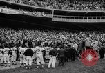 Image Le président John F Kennedy assiste à l'inauguration match de baseball à DC Stadium Washington DC USA, 1962, de la seconde 22 séquences d'archives historiques vidéo 65675071771