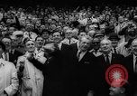 Image Le président John F Kennedy assiste à l'inauguration match de baseball à DC Stadium Washington DC USA, 1962, de la seconde 26 séquences d'archives historiques vidéo 65675071771