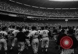 Image Le président John F Kennedy assiste à l'inauguration match de baseball à DC Stadium Washington DC USA, 1962, de la seconde 30 séquences d'archives historiques vidéo 65675071771