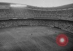 Image Le président John F Kennedy assiste à l'inauguration match de baseball à DC Stadium Washington DC USA, 1962, de la seconde 53 séquences d'archives historiques vidéo 65675071771