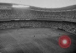 Image Le président John F Kennedy assiste à l'inauguration match de baseball à DC Stadium Washington DC USA, 1962, de la seconde 56 séquences d'archives historiques vidéo 65675071771