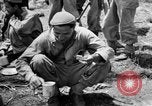 Standbild 158 Infanterie Bataillon 2 Arawe New Britain Papua-Neuguinea, 1943, aus Sekunde 12 historischem Filmmaterial Videoclip 65675071778