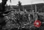 Standbild 158 Infanterie Bataillon 2 Arawe New Britain Papua-Neuguinea, 1943, aus Sekunde 41 historischem Filmmaterial Videoclip 65675071779