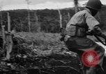 Standbild 158 Infanterie Bataillon 2 Arawe New Britain Papua-Neuguinea, 1943, aus Sekunde 42 historischem Filmmaterial Videoclip 65675071779