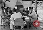 Standbild Kommunikation Guadalcanal Salomonen, 1943, aus Sekunde 8 historischem Filmmaterial Videoclip 65675071781