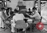 Standbild Kommunikation Guadalcanal Salomonen, 1943, aus Sekunde 11 historischem Filmmaterial Videoclip 65675071781