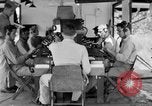 Standbild Kommunikation Guadalcanal Salomonen, 1943, aus Sekunde 16 historischem Filmmaterial Videoclip 65675071781