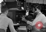 Standbild Kommunikation Guadalcanal Salomonen, 1943, aus Sekunde 42 historischem Filmmaterial Videoclip 65675071781