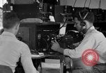 Standbild Kommunikation Guadalcanal Salomonen, 1943, aus Sekunde 57 historischem Filmmaterial Videoclip 65675071781