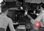 Standbild Kommunikation Guadalcanal Salomonen, 1943, aus Sekunde 58 historischem Filmmaterial Videoclip 65675071781